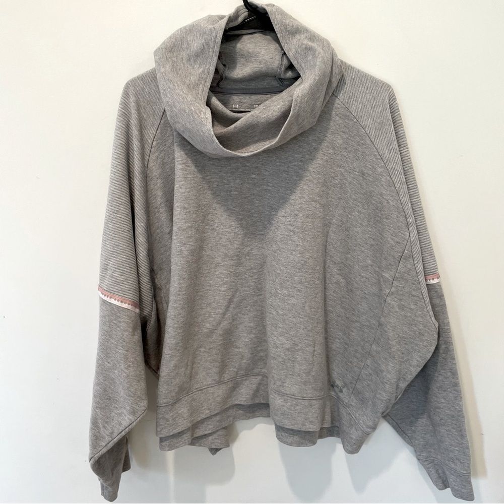 Under armour women’s sportswear fit long sleeve outdoor sweatshirt grey